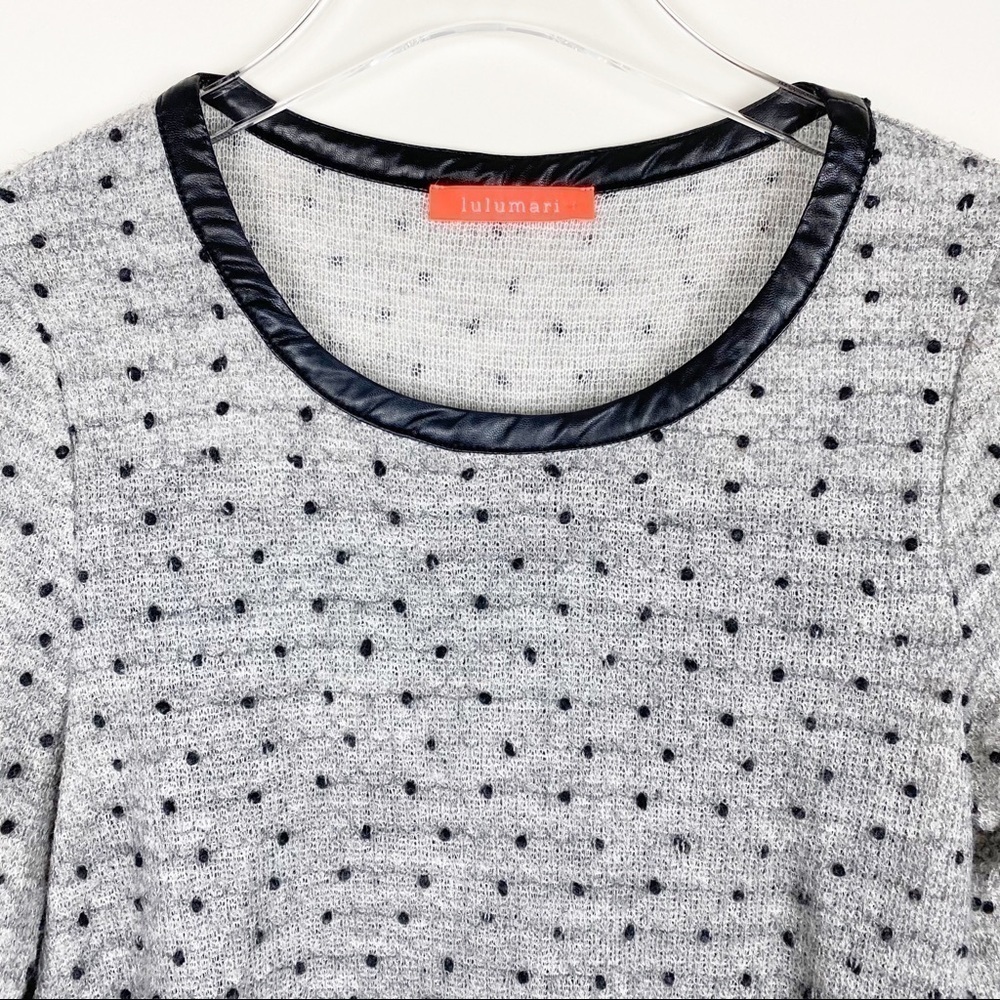Lulumari Sweater with split back - Picture 4 of 13